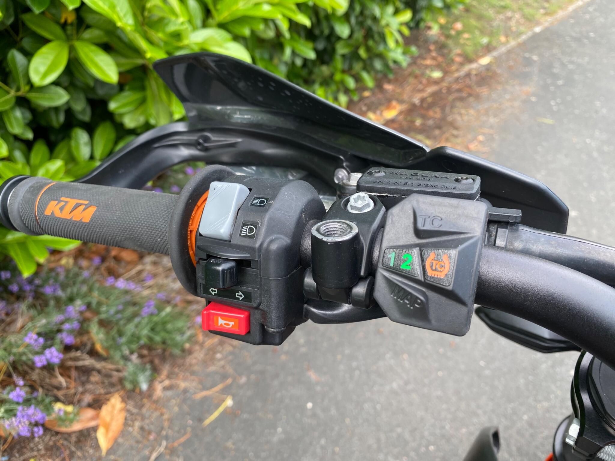 SOLD 2022 22 Reg KTM 690 SMC R
